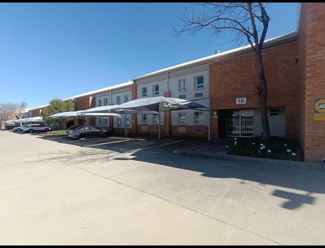 INDUSTRIAL PROPERTY TO RENT IN STORMILL